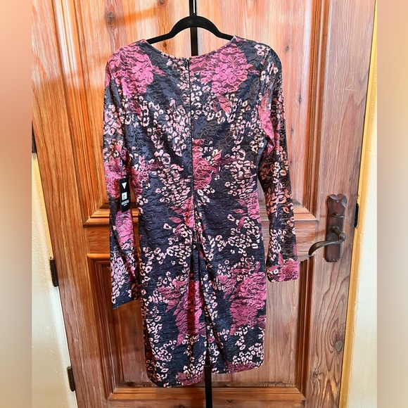 NWT GUESS DRESS - Picture 12 of 12